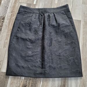 New Hoss Intropia Black Floral Textured Skirt Size 2